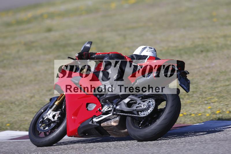 /06 08.04.2026 Cornu Master School ADR/Gruppe rot/25